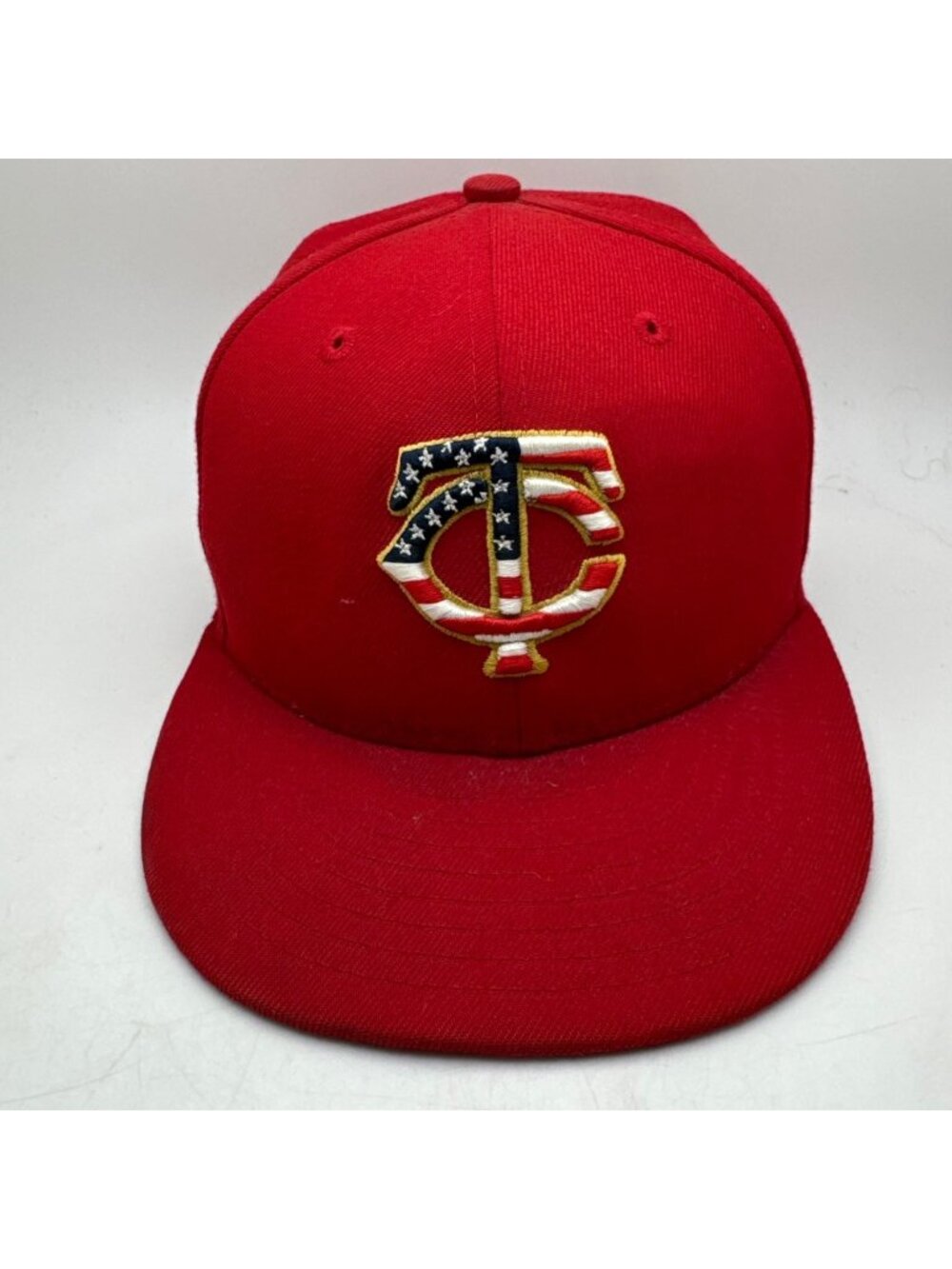 Minnesota Twins Fitted Hat Cap MLB Patriotic New Era 59FIFTY Red White Blue Size